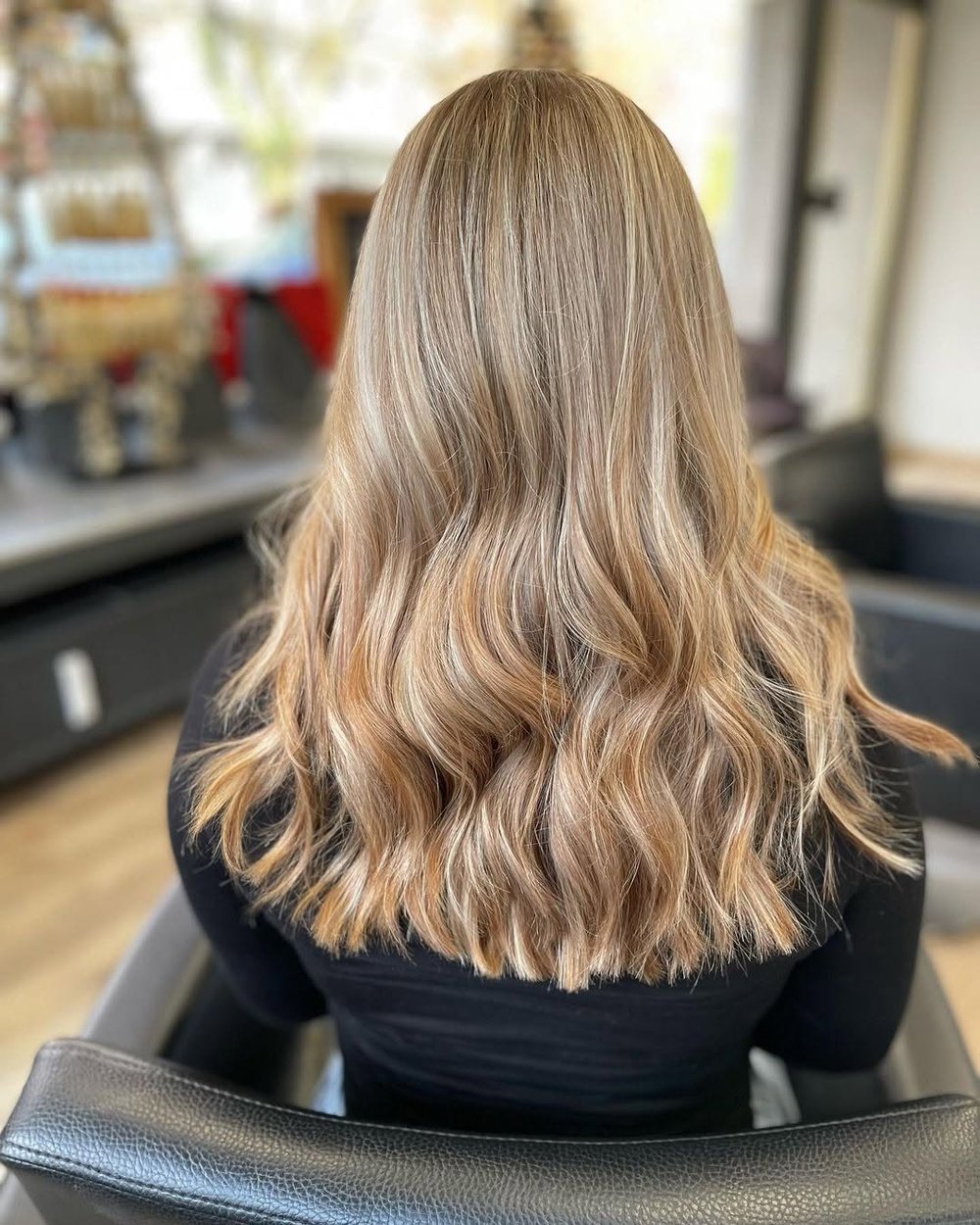 Great Lengths campaign model — the hair La Mue works with